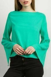  Vented Sleeve Top