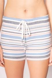  Peachy Party Short