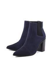  Heeled Ankle Boots