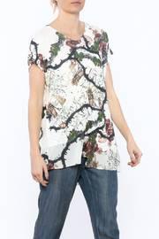  Vine Print Tunic Top