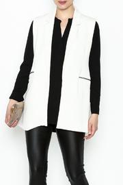  Collard Sleeveless Vest