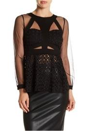  Geometric Sleeve Blouse