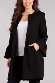  Ruffle Bell-sleeve Blazer