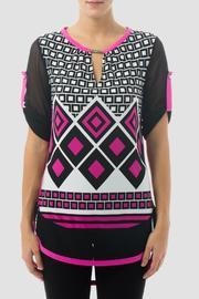  Geometric Print Tunic
