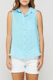  Ambrosia Frayed Hem Slvls Buttondown