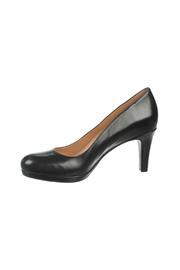  Michelle Heel