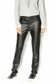  Fitted Faux Leather Pant