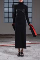 Base Black Dress