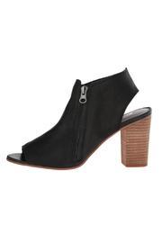  Sancia Heel