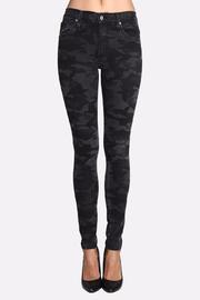  Camo Jeans