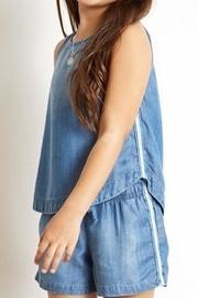  Sporty Short