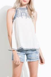  Sleeveless Embroidered Top