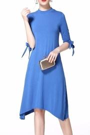  Hi-lo Tie Sleeves