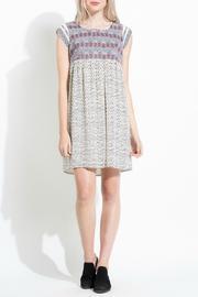  Embroidered Cap Sleeve