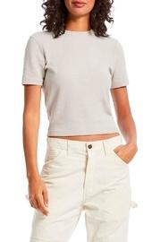  Mila Cropped Tee