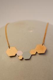  Collier Hexagon Necklace