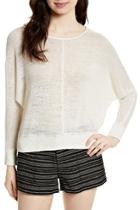  Clady Linen Pullover Top