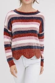  Scallop-hem Pullover Sweater
