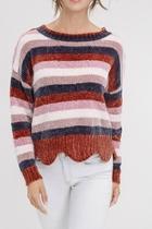  Scallop-hem Pullover Sweater