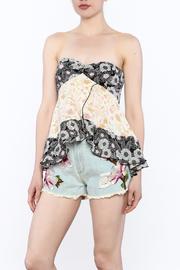  Strapless Floral Printed Top