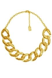  Bold-link Collar Necklace