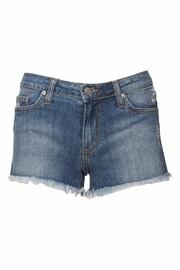  Step Fray Short