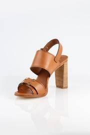  Gigi Vachetta Heels
