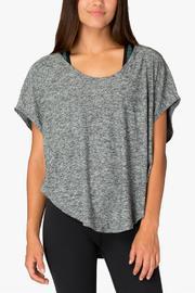  Leading Lightweight Tee