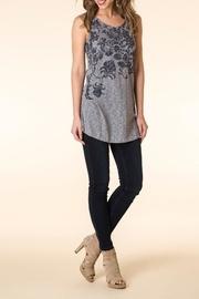  Motif Long T-shirt