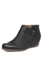  Leyla Ankle Bootie