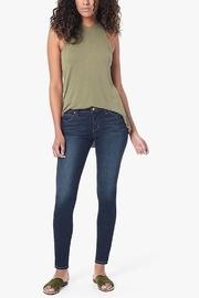  The Honey Curvy Skinny Jean