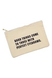  Eyebrow Pouch