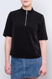  Kira Zip Top