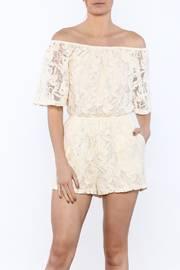  Nikola Ivory Romper