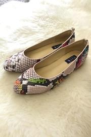  Megan Leather Flat