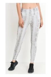  Snakeskin Print Leggings