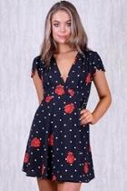  Rose Wrap Dresss