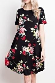  Short-sleeve Floral Dress