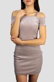  Sheath With Straps