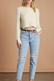  Fuzzy Cropped Sweater
