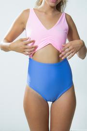  Cut Out One Piece