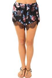  Floral Lace Shorts