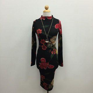 Red Rose Dress