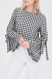  Gingham Trumpet-sleeve Top
