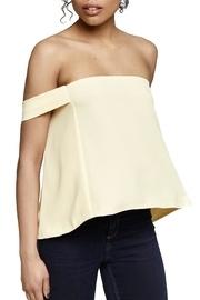  Blum Crop Top