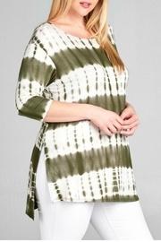  Tani Tunic