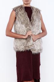  Rosette Vest