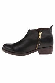  London Ankle Booties