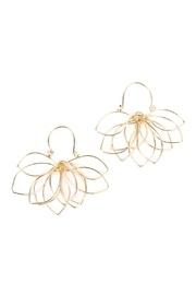  Wire-flower Hoop Earrings