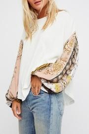  Blossom Thermal Top